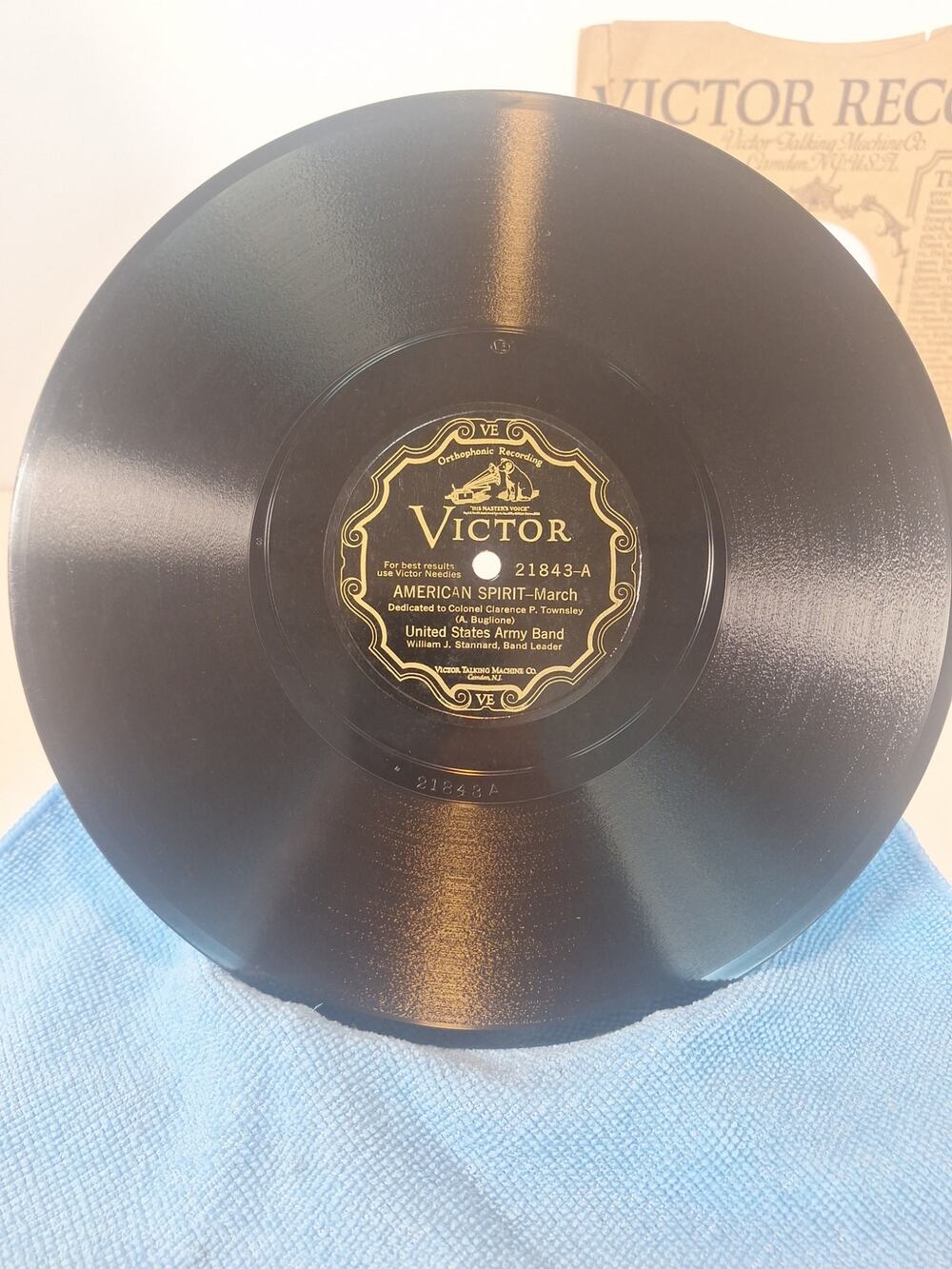 Victor 21843 78 RPM American Spirit / Army and Marine March U.S. Army Band